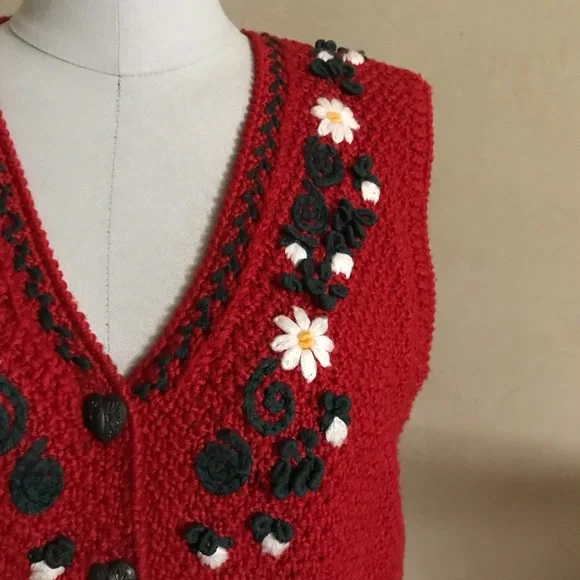 Vintage Obermeyer Embroidered Knit Vest - Picture 4 of 6